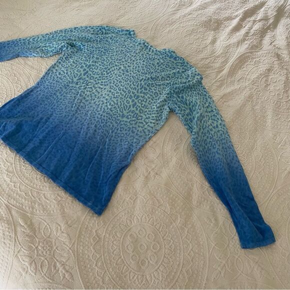 J. Mclaughlin size Medium Blue Ombre Cheetah Print Modal Spandex Blend Sweater - Picture 10 of 10
